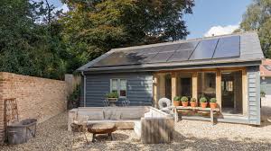 Off-Grid Solar UK: Cabin and Static Caravan Power Guide 2026
